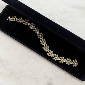 Beautiful citrine and Diamond-Like Sterling Silver Bracelet